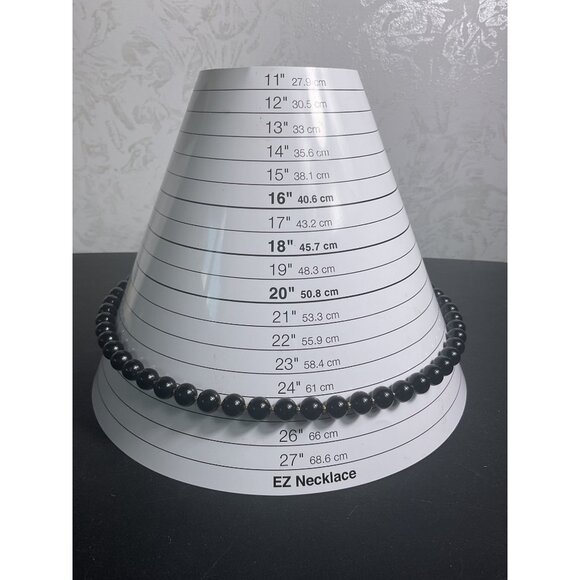 Black Bead & Gold Clasp Necklace - Picture 4 of 4